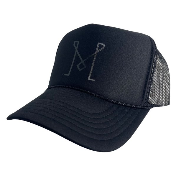 NEW VINTAGE INTER MIAMI FC LOGO BLACK OUT TRUCKER HAT CAP ADULT SIZE TRENDY - Picture 2 of 3